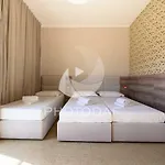 Inn Hotel 3*