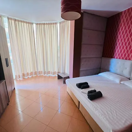 호텔 Inn Hotel 3*