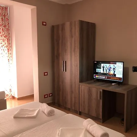 Inn Hotel 호텔