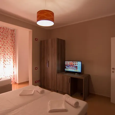 Inn Hotel 호텔 Škalngur