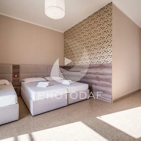 Inn Hotel 3*