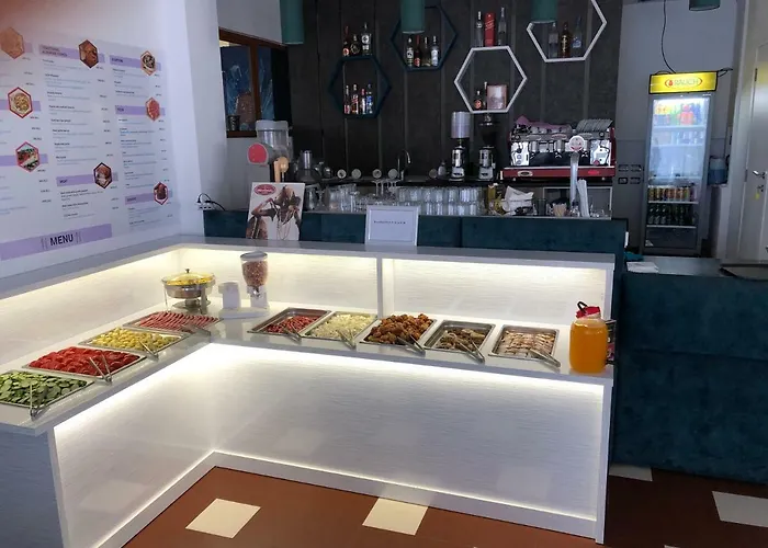 Inn Hotel 3* Shkallnur